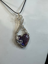 Load image into Gallery viewer, Moonstone Heart Pendant