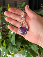 Load image into Gallery viewer, Moonstone Heart Pendant
