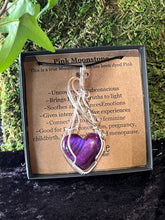 Load image into Gallery viewer, Moonstone Heart Pendant